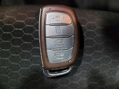 Used 2019 Hyundai Elantra Value Edition w/ Cargo Package image 32