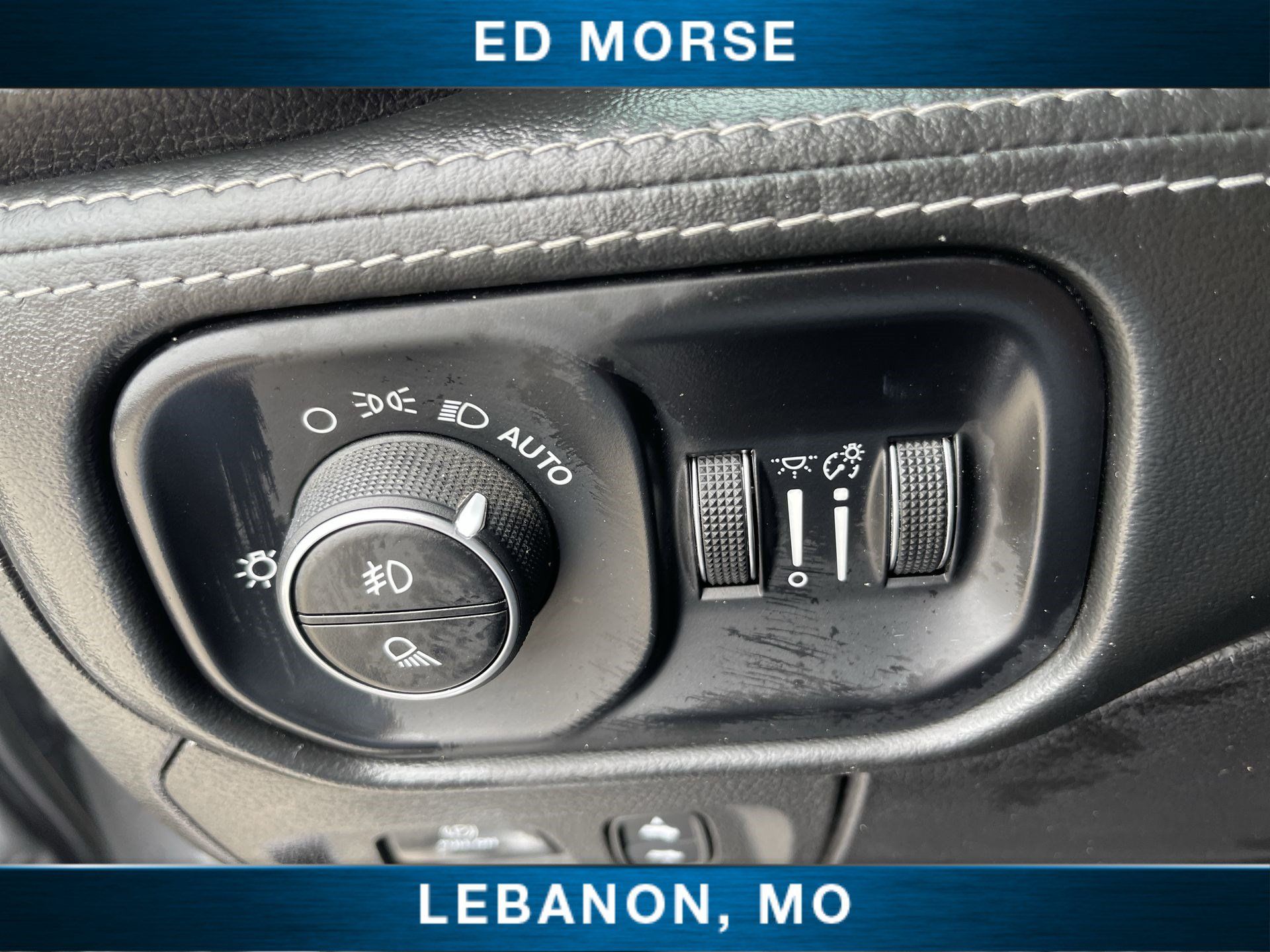 Used 2019 RAM 1500 Limited AWD/4WD image 17