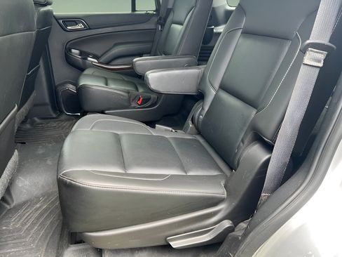Used 2019 GMC Yukon SLT AWD/4WD image 13