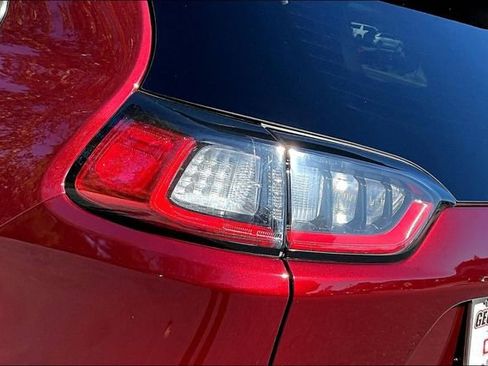 Used 2020 Jeep Cherokee Latitude Lux w/ Quick Order Package 2YH Lux image 31