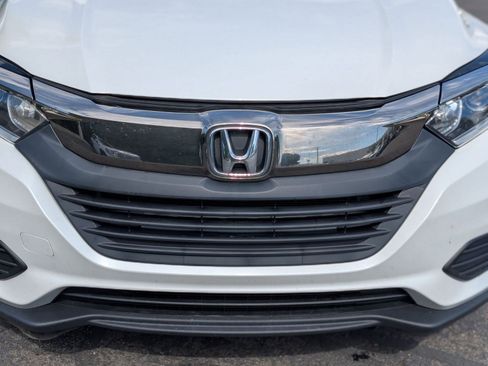 Used 2022 Honda HR-V LX image 10