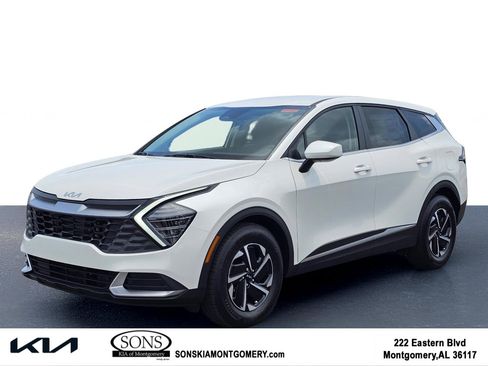 Used 2025 Kia Sportage LX FWD image 1