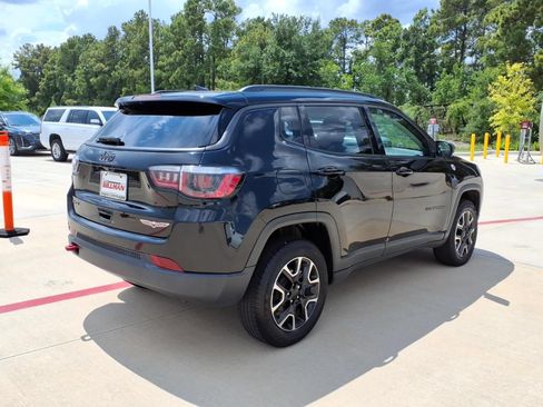 Used 2020 Jeep Compass Trailhawk AWD/4WD image 5