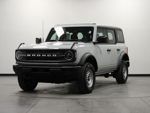 New 2026 Ford Bronco 4-Door image 8
