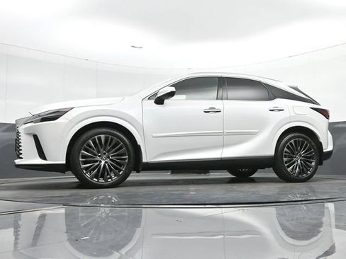 Certified 2023 Lexus RX 350 AWD w/ Accessory Package image 39