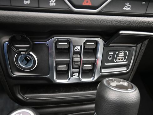 New 2026 Jeep Wrangler Sport S image 19