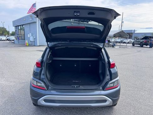 Used 2022 Hyundai Kona Limited w/ Cargo Package FWD image 19
