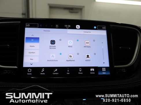 New 2026 Chrysler Pacifica Limited w/ S Appearance Package AWD/4WD image 61