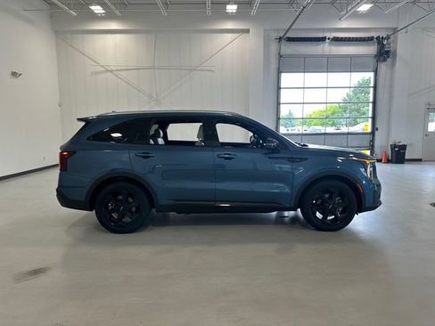 Used 2025 Kia Sorento SX Prestige AWD/4WD image 4