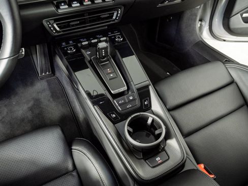 Certified 2024 Porsche 911 Carrera GTS image 18