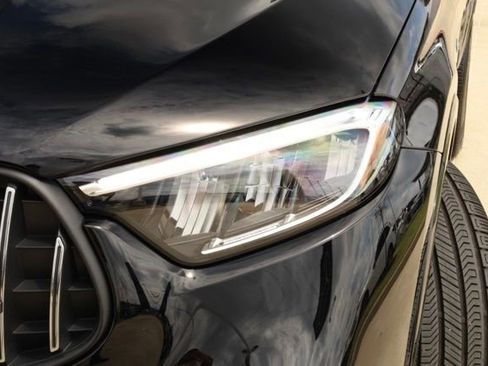 Certified 2025 Mercedes-Benz GLC 43 AMG 4MATIC image 9