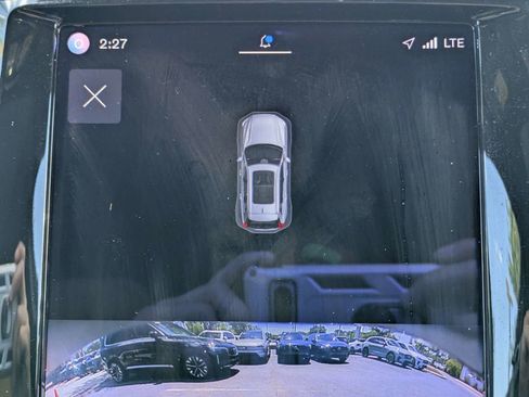 Certified 2023 Volvo XC60 B5 Ultimate w/ Climate Package AWD/4WD image 27