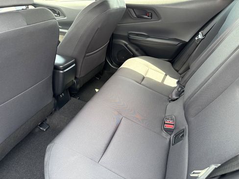 Used 2026 Toyota Prius LE AWD/4WD image 25