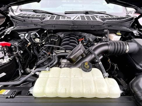 Used 2024 Ford F150 Lariat w/ Equipment Group 502A High image 10