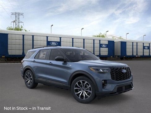 New 2026 Ford Explorer ST-Line image 30