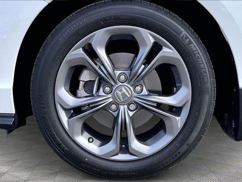 Used 2023 Honda Accord EX image 24