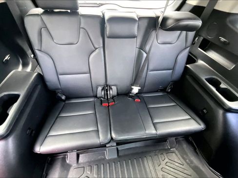 Used 2023 Kia Telluride S AWD/4WD image 26