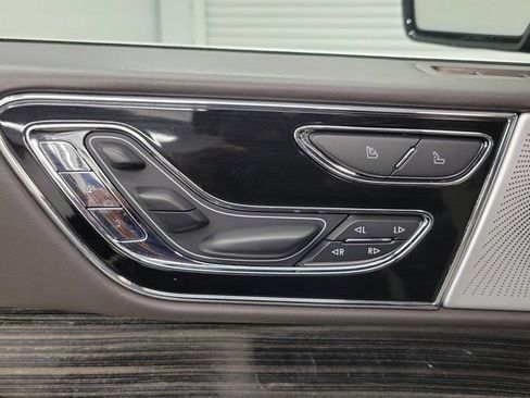 Used 2024 Lincoln Navigator L Black Label AWD/4WD image 22