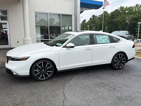 New 2026 Honda Accord Touring image 3