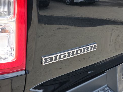 Used 2019 RAM 1500 Big Horn AWD/4WD image 9