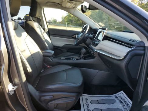 Certified 2022 Jeep Compass Limited image 23