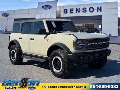 New 2025 Ford Bronco Badlands w/ Sasquatch Package
