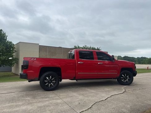 Used 2018 Chevrolet Silverado 1500 LTZ Z71 AWD/4WD image 25