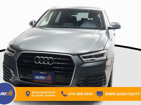 Used 2017 Audi Q3 2.0T Prestige w/ Prestige Package image 4