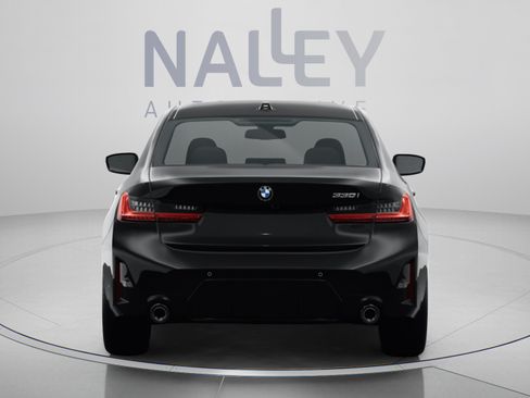 Used 2026 BMW 330i xDrive Sedan w/ Premium Package AWD/4WD image 4
