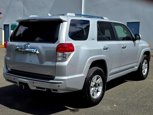 Used 2012 Toyota 4Runner SR5 w/ Premium Pkg AWD/4WD image 7