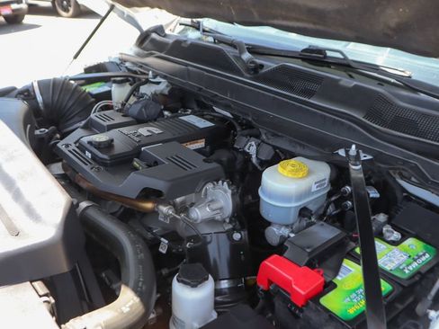 Used 2021 RAM 2500 Big Horn AWD/4WD image 12