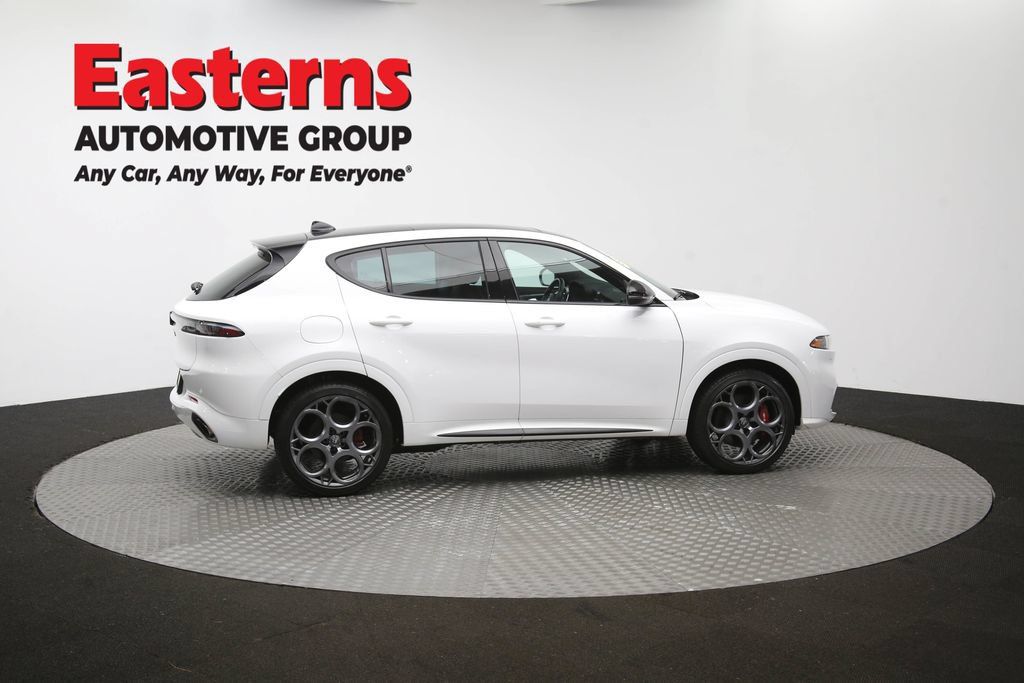 Used 2025 Alfa Romeo Tonale Tributo Italiano AWD/4WD image 46