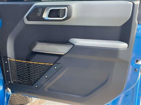 Used 2022 Ford Bronco Badlands image 27