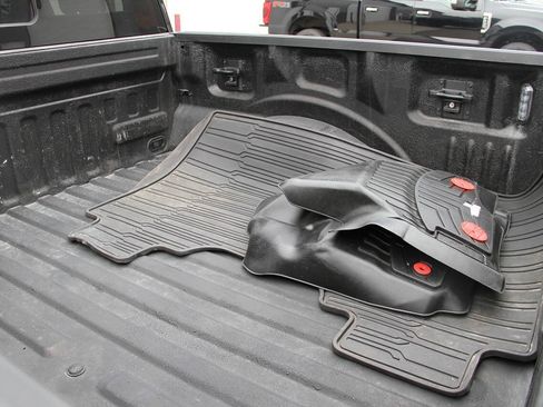 Used 2019 Ford F150 Lariat w/ Equipment Group 502A Luxury AWD/4WD image 27