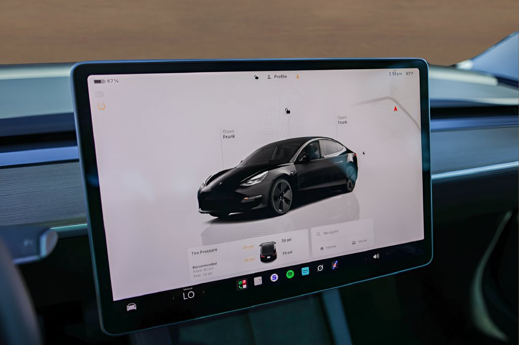 Used 2023 Tesla Model 3 Standard Range RWD image 14