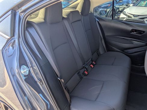 Used 2024 Toyota Corolla LE image 30