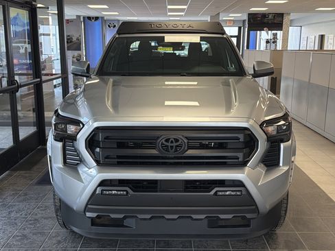 New 2025 Toyota Tacoma SR5 AWD/4WD image 7