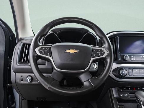 Used 2022 Chevrolet Colorado LT w/ Safety Package AWD/4WD image 9