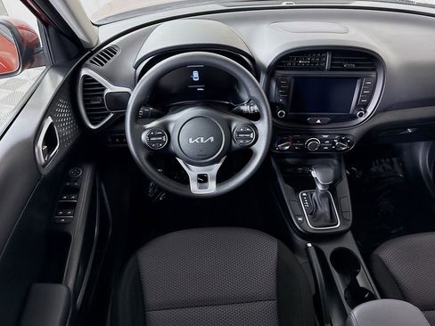 Used 2024 Kia Soul LX w/ Option Group 015 image 3