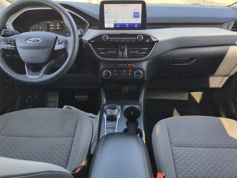 Used 2022 Ford Escape SE image 14