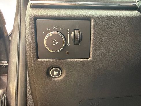 Used 2018 Jeep Grand Cherokee Limited AWD/4WD image 26