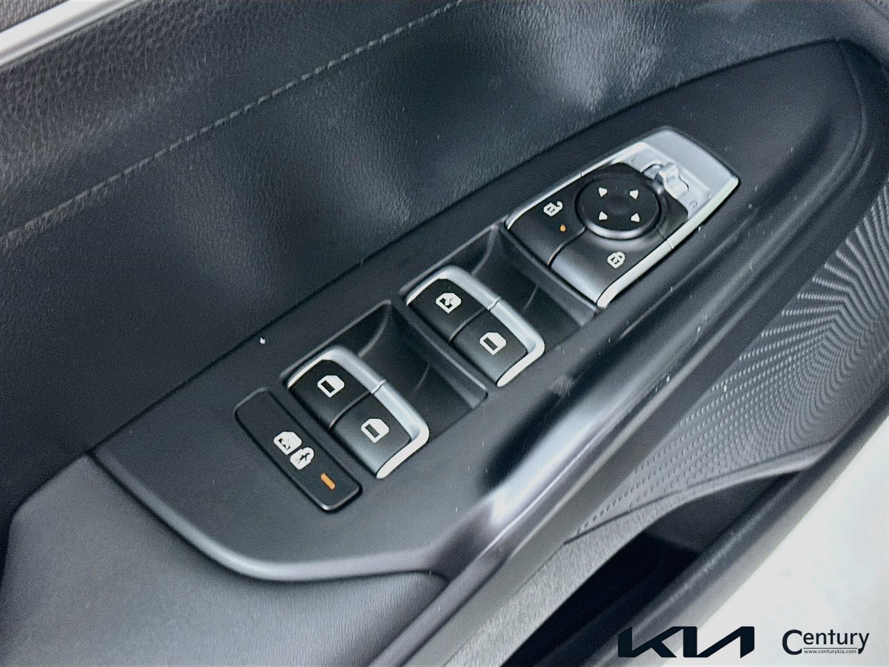 New 2026 Kia K5 LXS FWD image 15