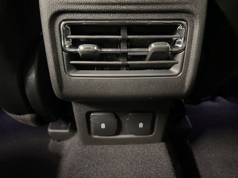 New 2026 Lincoln Corsair Reserve image 28