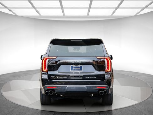 Used 2024 GMC Yukon Denali Ultimate image 3