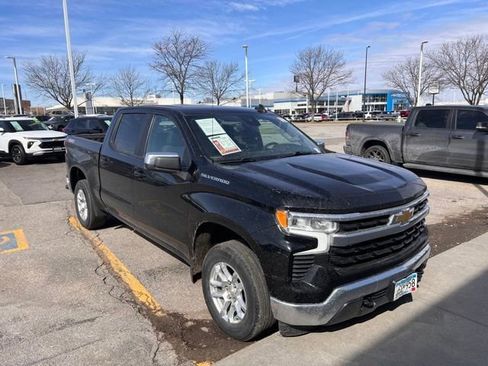 Certified 2022 Chevrolet Silverado 1500 LT image 1
