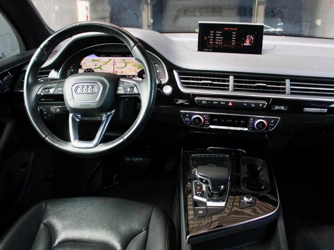 Used 2018 Audi Q7 3.0T Premium Plus AWD/4WD image 18