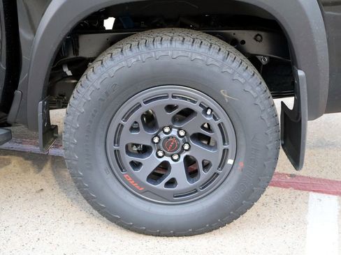 New 2026 Nissan Frontier PRO-4X w/ Pro Premium Package image 9