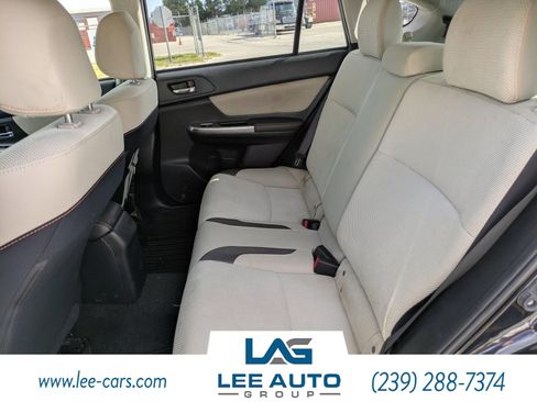 Used 2017 Subaru Crosstrek 2.0i Premium AWD/4WD image 12