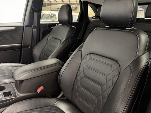 Used 2024 Ford Escape Platinum w/ Premium Technology Package AWD/4WD image 20