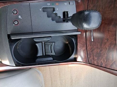 Used 2012 Toyota Avalon FWD image 20